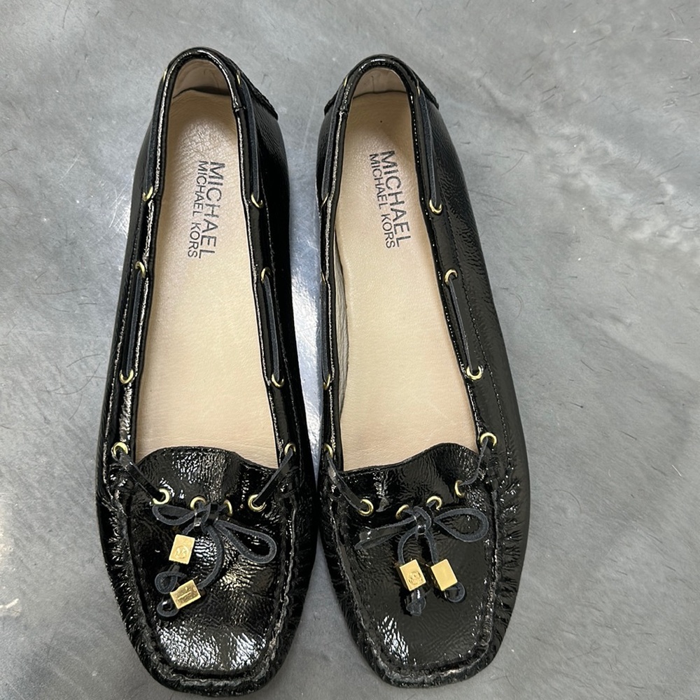 NEW Black Michael Kors Loafers with gold detail